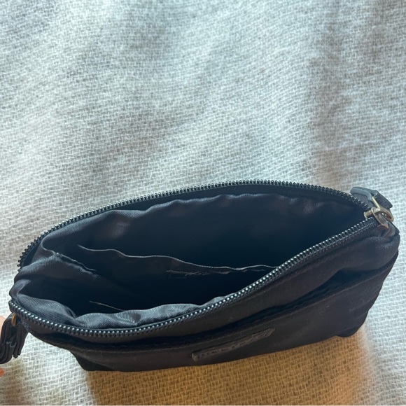 Roots Hand Clutch Wallet - Picture 5 of 5